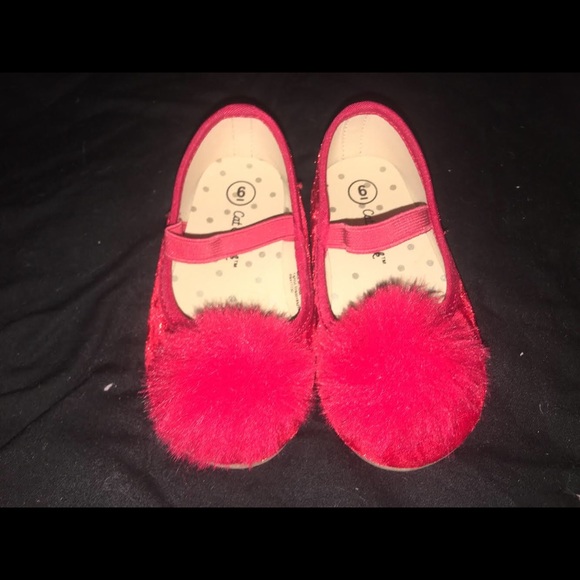 Red shoes - Picture 1 of 1